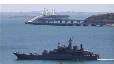 روسيا تعثر على آثار متفجرات بسفينة حبوب أجنبية