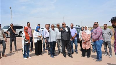 محافظ الوادي الجديد يتابع أعمال إنشاء المدينة الرياضية بمجمع المصالح الحكومية 