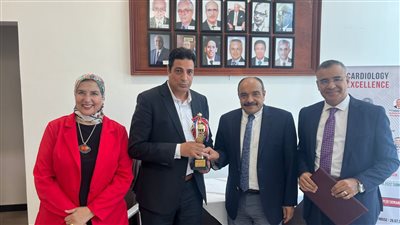  تكريم شباب الباحثين بكلية طب عين شمس لحصولهم على كأس الجمعية المصرية لأمراض القلب