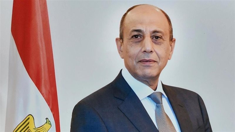وزير الطيران الفريق