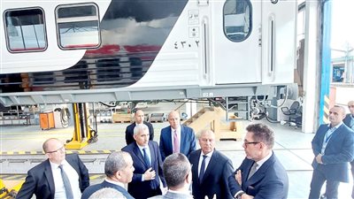 وزير النقل يلتقي رئيس شركة جانز مافاج لبحث توطين صناعة عربات السكك الحديدية