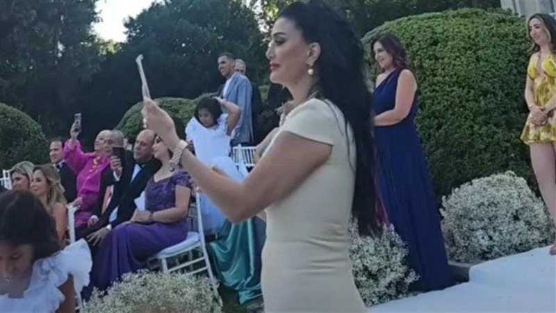 غادة عبدالرازق، فيتو