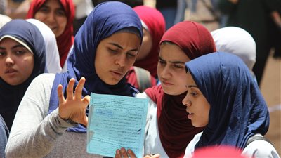 تعديل درجات الثانوية العامة.. «فخ» جديد للنصب على أولياء الأمور.. جروبات التواصل الاجتماعى تستغل قلق الأهالي.. و