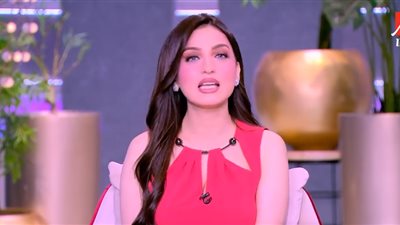 ياسمين عز تعلن توقف برنامجها: لو زعلتي الفرعون هتلاقيني على الهواء تاني يوم (فيديو)