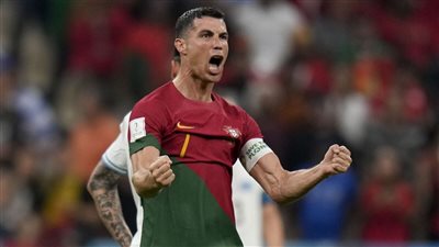 أهم الصفقات الموسمية للاعبي كرة القدم في الألفية الثالثة.. نيمار الأغلى وإنزو فيرنانديز أحدث الوافدين.. ورونالدو ضمن القائمة