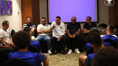 مجلس المصري يجتمع بلاعبي الفريق بحضورعلي ماهر وميمي عبد الرازق