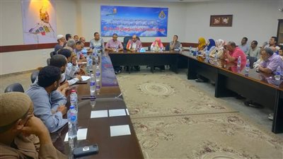  رئيس جهاز سوهاج الجديدة يجتمع بسكان المدينة