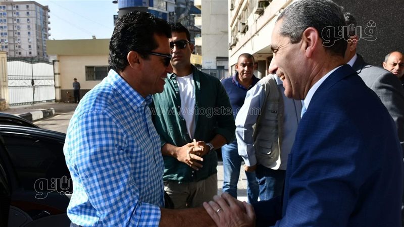 وزير الشباب والرياضة