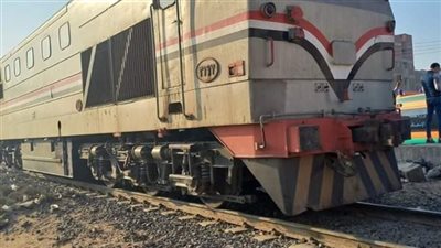 مصرع شخص صدمه قطار أثناء عبوره شريط السكة الحديد بالقليوبية