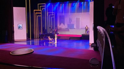 سرحان عبد البصير، لفتة طيبة من إدارة مهرجان القومي للمسرح في حفل الافتتاح (فيديو وصور)