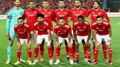 شوبير يكشف تفاصيل معسكر الأهلي استعدادا للموسم المقبل (فيديو)