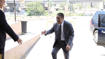 بدء توافد حضور جلسات المحور السياسي للأسبوع الخامس من جلسات الحوار الوطني