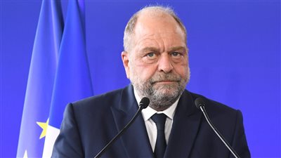 إحالة وزير العدل الفرنسي للقضاء بتهمة تضارب مصالح