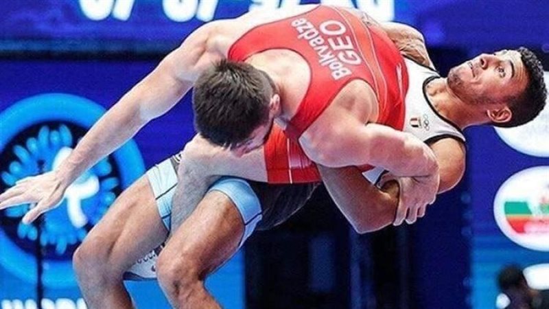 منتخب المصارعة، فيتو