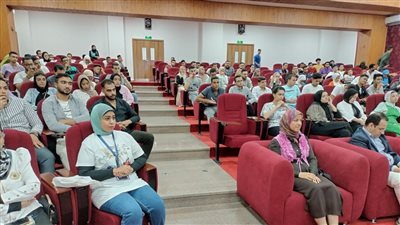 وفد جامعة طيبة التكنولوجية يشارك في معسكر الجامعات التكنولوجية لمناهضة الإدمان