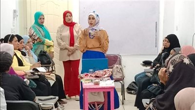 منصة أيادي مصر تنظم ورشة لتعليم الريزن في الأقصر 