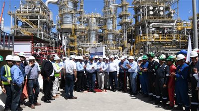 وزير البترول يفتتح التشغيل التجريبي للمرحلة الثالثة بمشروع توسعات مصفاة ميدور