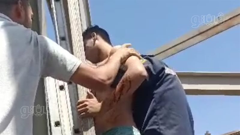 انقاذ الشاب، فيتو