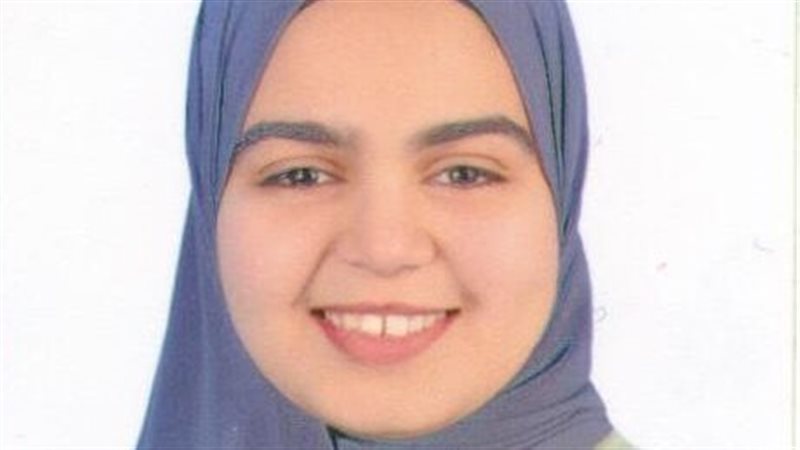  الطالبة أميمة محمود