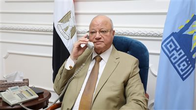 محافظ القاهرة يهنئ أوائل الثانوية العامة