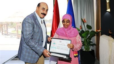 مكافأة 10 آلاف جنيه للأولى في شهادة الثانوية العامة 