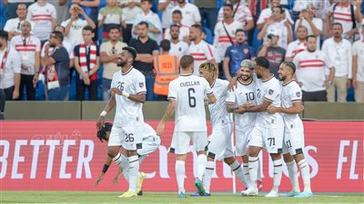 جماهير الشباب السعودي تحتفل بالفوز على الزمالك في البطولة العربية (فيديو)