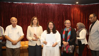 وزيرة الثقافة تكرم الفائزين بمسابقات الدورة الأولى لجوائز المركز القومي للترجمة (صور)