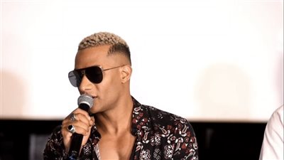 محمد رمضان: طول الوقت بحاول أنوع أدواري ومشواري بسيط (فيديو)