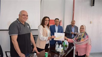 نائب محافظ البحيرة تشهد ختام التدريب على أساسيات الإدارة الرقمية (صور)