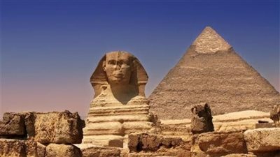 السياحة توضح حقيقة إغلاق أهرامات الجيزة بشكل جزئي