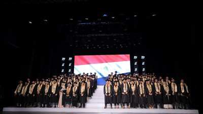 جامعة مصر للعلوم والتكنولوجيا تنظم حفلًا مبهرا لتخريج دفعة جديدة من كلية 