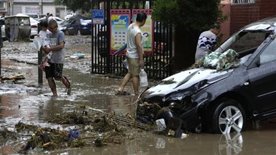 السلطات الصينية ترفع مستوى الخطر بسبب الفيضانات 