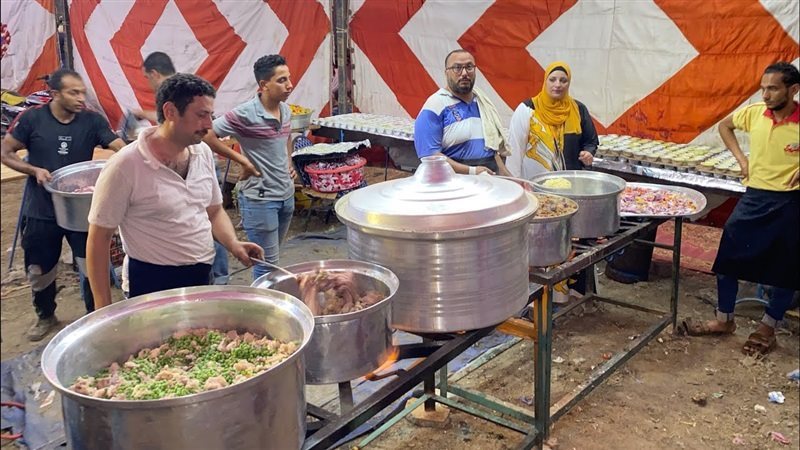  الوليمة في الأفراح،