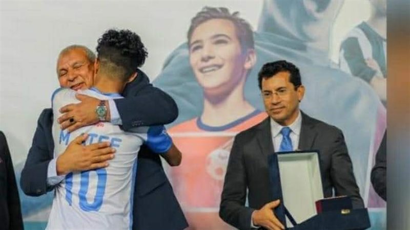 اللاعب محمد عاطف،
