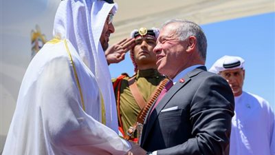 رئيس الإمارات يصل الأردن في زيارة رسمية لتوسيع التعاون الاستراتيجي