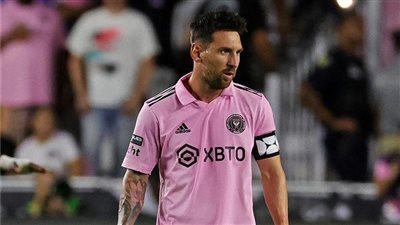 ليونيل ميسي، جوردي ألبا: ما يفعله الأرجنتيني من وحي الخيال