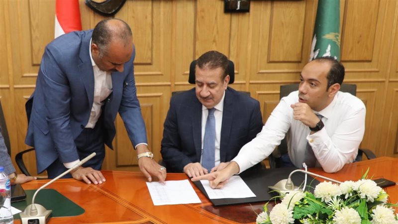 محافظ المنوفية ووكيل