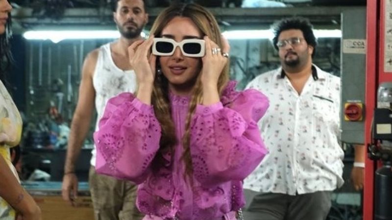هنا الزاهد، فيتو