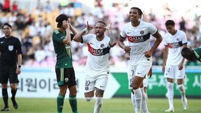 نيمار يقود باريس سان جيرمان للفوز على جونبوك الكوري بثلاثية
