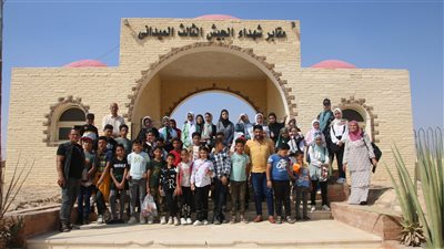 الجيش الثالث الميدانى ينظم عددا من الزيارات التوعوية لأبناء جنوب ووسط سيناء (صور)