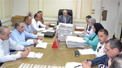 الموافقة على 400 طلب تقنين لواضعي اليد بنطاق 6 مراكز بالبحيرة (صور)