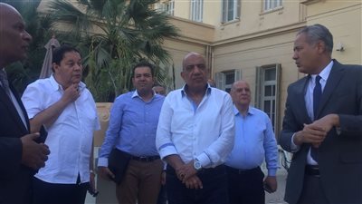 وزير قطاع الأعمال العام يتفقد فندق ونتر بالاس بالأقصر