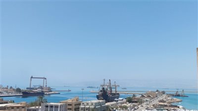 تداول 15 ألف طن بضائع عامة ومتنوعة بموانئ البحر الأحمر