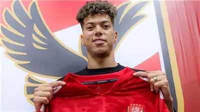 محمد يوسف لـ إمام عاشور: أنت في الأهلي ولازم تاخد بالك من الأماكن اللي بتروحها