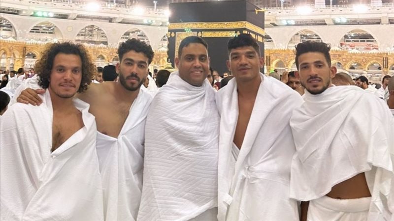 لاعبو الزمالك يؤدون