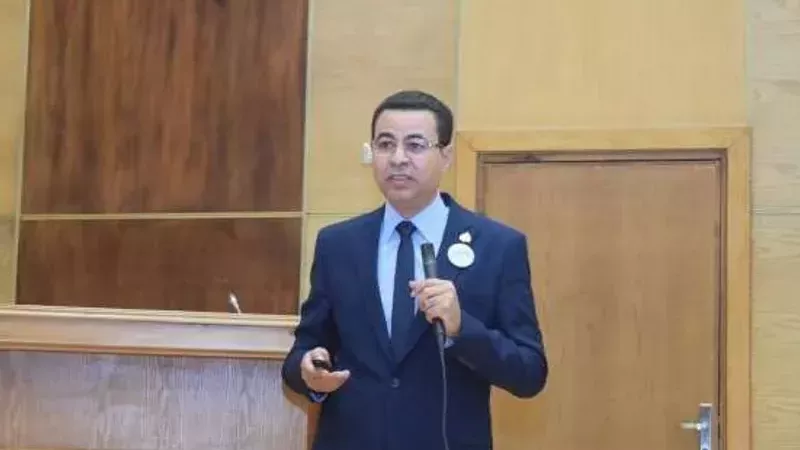الدكتور محمود عبد