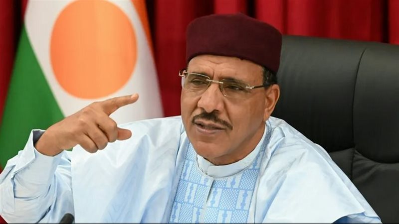 محمد بازوم، رئيس