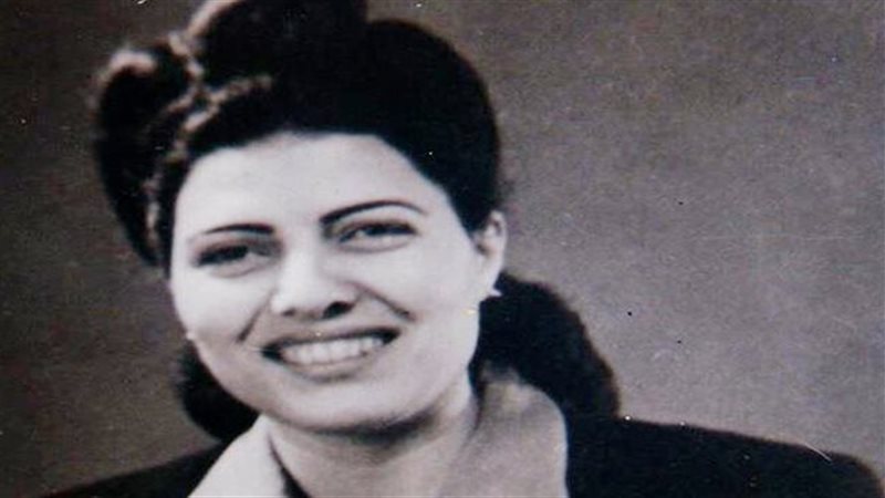 عالمة الذرة سميرة