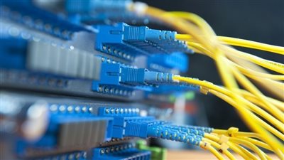 اتصالات الشيوخ تطالب الحكومة بمراجعة الحالة الفنية لشبكات الإنترنت