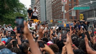 تجمع ترفيهي في أمريكا يتحول إلى ساحة صراع 